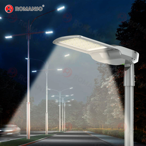 Farola LED de 100W 200W 300W IP66 DLC ETL SAA de Aleación de Aluminio con Sensor de Movimiento, 5 Años de Garantía, Iluminación Vial LED - Product Image 2