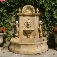 YOUFINE Fuente de Pared de Travertino Antiguo con Cabeza de León Tallada a Mano, Fuente de Agua de Piedra para Decoración de Patio, Villa o Jardín