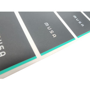 Rollo de pegatinas Cuadradas de Vinilo resistentes al agua, fabricante de etiquetas personalizadas, brillante - Product Image 6