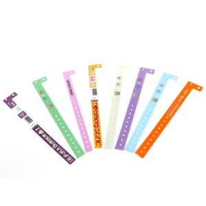 Quà Tặng giá rẻ PVC Vòng đeo tay cho các sự kiện, tùy chỉnh mã QR xác định nhựa Vinyl dây đeo cổ tay RFID tùy chỉnh - Product Image 4
