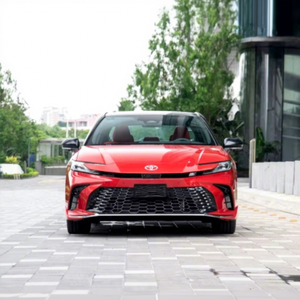 Toyota Camry 2024, berline 4 portes 5 places, essence, d'occasion, conduite à gauche, disponible à la <span class=keywords><strong>vente</strong></span> - Product Image 2