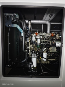Générateur diesel Guangzhou 220 kW, moteur 1206A-E70TTAG 275 KVA avec alternateur Stamford pour les opérations minières - Product Image 3