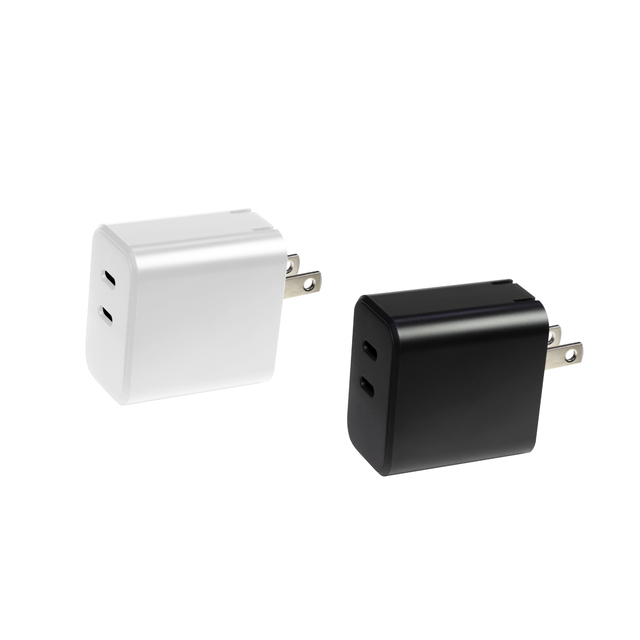 High Efficiency Universal Travel Wall Charger PD 30W 5V/3A OTP OCP 2-Port Type-C Mobile Phone Charger