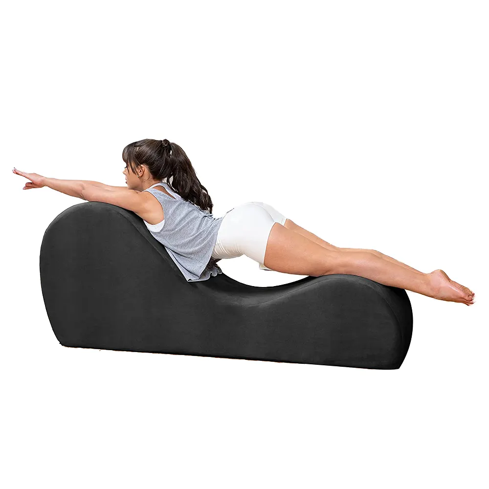 Großhandel High Density Foam Yoga Chaise Lounge Stuhl Modern Velvet Curved 100% Polyester Massage stuhl Schlafzimmer Stühle Ein Sitz