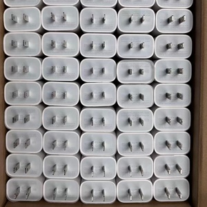 Chất lượng cao Nhà cung cấp nhà máy sạc <span class=keywords><strong>Cube</strong></span> PD 20W cắm loại C <span class=keywords><strong>Cube</strong></span> USB C <span class=keywords><strong>Power</strong></span> Adapter cho iPhone 16 cộng với 15 14 Pro Max - Product Image 2