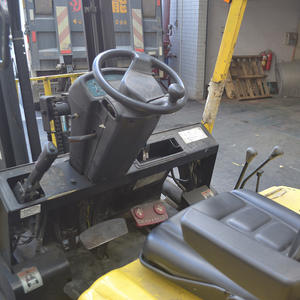 Montacargas Eléctrico Hyster de 1.5 Toneladas, Centro de Carga de 500 mm, Neumáticos Sólidos, Operación con Asiento - Product Image 3