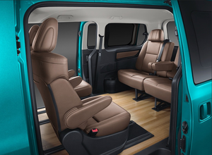 Dongfeng Mini Xe Tải 2.0L MPV Xe Buýt Mới Kinh Doanh Xe Cơ Thể Mạnh Mẽ Rwd Của Nhãn Hiệu Hộp Bánh Da Ghế Tối CNG Điện Tùy Chọn - Product Image 3