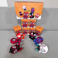 Pendentif en peluche Spider-Man de dessin animé, adorable figurine d'anime pour décoration de bureau, cadeau d'anniversaire idéal, boîtes mystères