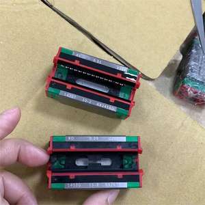 أول دليل خطي Hiwin HGR15 و HGH15CAZAC كتلة خطية HGH15CA تحمل الصلب دقة عالية لنظام التشغيل الآلي - Product Image 4