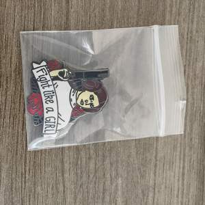 Broche en émail féministe Princesse Leia, badge de dessin animé, broche tendance, cadeau unique, <span class=keywords><strong>accessoire</strong></span> de mode <span class=keywords><strong>geek</strong></span> - Product Image 4