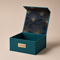 Boîte cadeau pliante de luxe pour vêtements et chaussures avec logo personnalisé, fermeture magnétique rigide et ruban