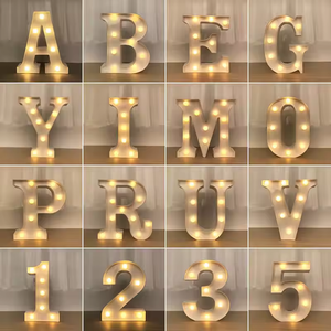 Directamente de fábrica, venta al por mayor, lámpara de noche LED, 26 letras del alfabeto, luz de marquesina para decoración interior e iluminación para fiestas de bodas - Product Image 2