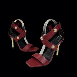 Sandalias de Alta Calidad con Punta Cuadrada y Tiras Cruzadas, con Cierre Trasero y Tacones Altos para el Verano - Product Image 2