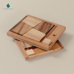 The Square Deal: Rompecabezas de madera Tangram Square Deal, juego de lógica espacial multiforma, juguete educativo de madera Monkeypod - Product Image 1
