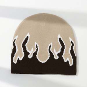 Bonnet tricoté d'hiver tendance et très vendu, style streetwear ample et décontracté, motif flamme de feu, pour le ski, style rock punk - Product Image 4