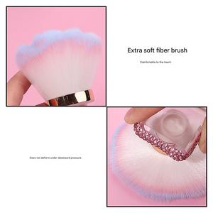 Brocha <span class=keywords><strong>de</strong></span> <span class=keywords><strong>maquillaje</strong></span> en polvo suelto con <span class=keywords><strong>base</strong></span> transparente portátil con nueva cabeza <span class=keywords><strong>de</strong></span> hongo, <span class=keywords><strong>base</strong></span> <span class=keywords><strong>de</strong></span> polvo para arte <span class=keywords><strong>de</strong></span> uñas, pelo sintético con diamantes - Product Image 4