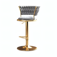 Nouveau style, tabouret de bar en velours à hauteur de comptoir, design créatif et personnalisé, idéal pour les restaurants et les espaces de négociation.