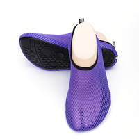 Meilleures sandales de plage transparentes pour hommes et femmes Chaussettes imperméables Chaussures de sports nautiques antidérapantes pour adolescents