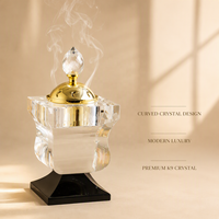 Brûleur d'encens en cristal K9 noir sur piédestal, avec couvercle creux en forme de lune dorée, pot d'aromathérapie en verre facetté, fait main, écologique, pour la maison moderne