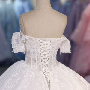 Vestido de Fiesta/Boda Dy6991 con Volantes Florales Naturales, Escote Corazón, Encaje Abullonado, Cuentas y Apliques de Cristal, Largo hasta el Suelo, Cola Capilla - Product Image 6