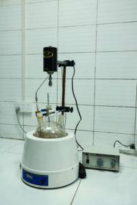 Agente ausiliario chimico resistente al sale ad altissima temperatura riduttore di filtrato resistente al sale per la sospensione di fluidi di perforazione - Product Image 5