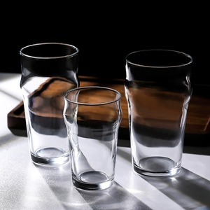 <span class=keywords><strong>Verre</strong></span> à bière pinte avec logo personnalisé très vendu <span class=keywords><strong>verre</strong></span> à bière bon marché en polycarbonate pour fête classique <span class=keywords><strong>verre</strong></span> à bière d'usine vente en gros - Product Image 4