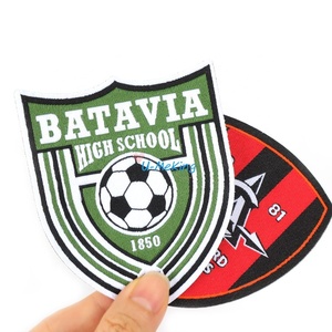 Trung Quốc Giá Rẻ Hơn Trường Đại Học Đồng Phục Quần Áo Dệt Tùy Chỉnh Bóng Đá Logo Thêu Patches - Product Image 6