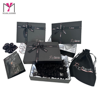 Caja de Regalo Moderna y Elegante para Pelucas con Logotipo, con Laminado Mate, Relieve UV Localizado, Bandeja de Papel y Asa