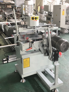 Machine de fraisage et de perçage en aluminium et PVC de 2250 W 380 V pour la fabrication de portes et de fenêtres, facile à utiliser - Product Image 6