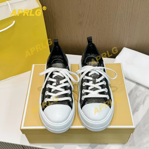 Zapatillas Deportivas de Plataforma con Cordones para Mujer Michaeles, Cómodas y Casuales, con Forro de Cuero Genuino, Planas para Todas las Temporadas Kors - Product Image 3