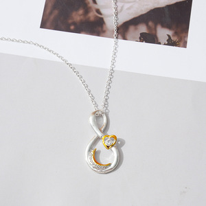 Collar de estrella y luna de dos tonos, con engaste de garra de aleación de zinc, joyería unisex para uso diario - Product Image 3