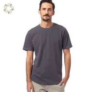 <span class=keywords><strong>T</strong></span>-<span class=keywords><strong>shirt</strong></span> da <span class=keywords><strong>uomo</strong></span> in <span class=keywords><strong>cotone</strong></span> Pima tinta unita, <span class=keywords><strong>biologico</strong></span>, personalizzabile con ricamo, vestibilità aderente - Product Image 5