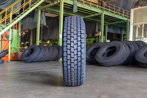 ยางรถบรรทุกขนาด 11R24.5-16PR แบบไม่มียางใน สำหรับทุกตำแหน่ง รุ่น Best Grade Original ลายดอกยางแบบเรเดียล สภาพใหม่ - Product Image 2