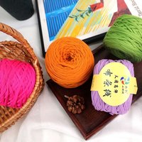 Pantoufles en crochet faites à la main HENGYI en polyester avec doublure en tissu élastique 100 % polyester, motif grenouillères fantaisie en fil fantaisie
