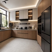 Meuble de cuisine en MDF gris clair et imitation bois bicolore, unité de cuisine minimaliste en forme de L sur mesure, vitrine avec éclairage LED