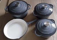 Nouvel ensemble de casseroles en fonte émaillée 4 pièces, ustensiles de cuisine, comprenant des marmites de cuisson 20/22/24 cm et une poêle à frire 26 cm, revêtement émaillé robuste