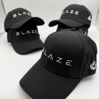 Gorras de Béisbol Personalizadas Rojas y Negras al por Mayor, Unisex, Casuales, con Logotipo Bordado, de 5 y 6 Paneles, de Tela de Rizo, Transpirables y de Secado Rápido