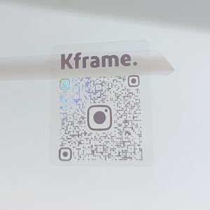 Petit MOQ, autocollants personnalisés imperméables et transparents avec <span class=keywords><strong>code</strong></span> QR, autocollants holographiques argentés transparents au laser, étiquettes d'emballage - Product Image 1