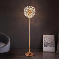 Lampe sur pied LED moderne de luxe en fer doré avec cristaux K9, sphère de cristal, lumière décorative haute pour hôtel, salon, chambre à coucher