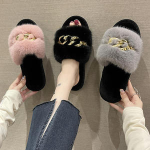 Pantuflas de mujer de piel sintética afelpada con espuma viscoelástica, cómodas sandalias planas de piel sintética de conejo, tipo chanclas de spa, cómodas, de punta abierta, para el hogar - Product Image 3