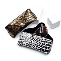 Étui à lunettes en cuir PU à motif crocodile de luxe, pochette vintage pour lunettes de soleil avec bouton pression