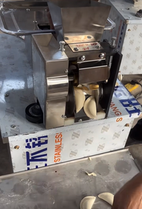 เครื่องทำเกี๊ยวซ่ารุ่นเชิงพาณิชย์ 80 ช่อง ความเร็วสูง สำหรับบุฟเฟ่ต์ - Product Image 3