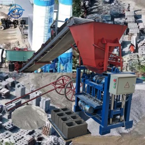 La Macchina per la Produzione di Mattoni Modello 4-35 del Ghana È un Prodotto Best-seller, Rinomata per il Suo Prezzo Conveniente e la Facilità d'Uso - Product Image 3