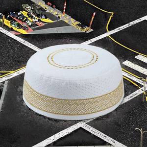 Gorros y Sombreros Musulmanes Étnicos de Moda al por Mayor, Gorro de Oración Islámico de Poliéster Colorido y Cómodo para Hombre 2025 - Product Image 3