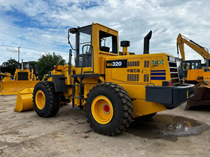Matériel de construction prêt à l'exportation de KOMATSU WA320 de capacité utilisée fiable de chargeur de roue à vendre - Product Image 6