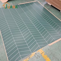 Panneau mural SPC de qualité commerciale, épais, imperméable et ignifuge