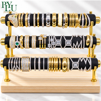 Bracelets en acier inoxydable plaqué or 18 carats pour femmes, bijoux étanches avec service de personnalisation du logo – Vente en gros