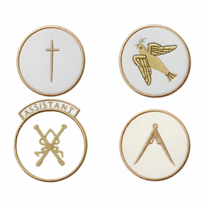 ชุดเดรสและผ้ากันเปื้อนอันเดรสเครื่องราชกกุธภัณฑ์เย็บปักครอสติชและงานปักหนังทำด้วยมือ - Product Image 1