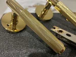 Cerradura de Puerta de Privacidad Bronce Café Latón Manija sin Llave para Baño Cerradura de Baño Individual Cerradura de Puerta de Paso Herrajes de Baño de Latón - Product Image 5