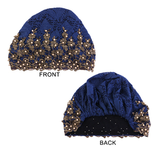 Cappello Morbido in Poliestere da Donna Primaverile con Fiori e Gioielli, Cappello da Donna con Dettagli Traforati, Turbante alla Moda per Adulti, Ideale per Viaggi e Attività all'Aperto - Product Image 3